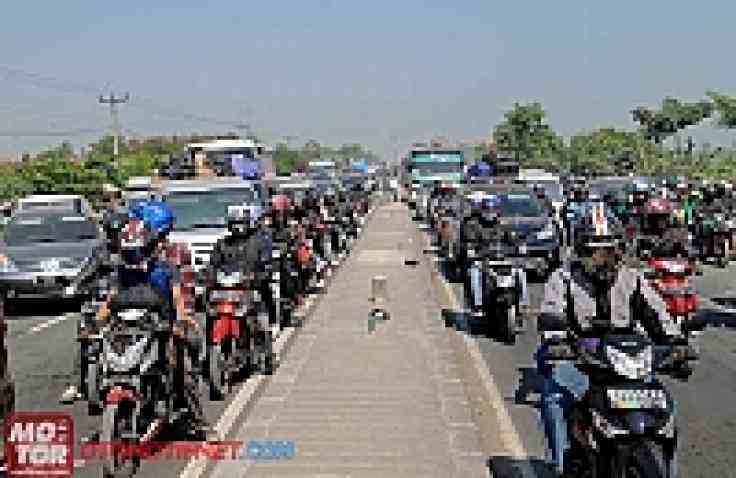 Bikers : Pembatasan Jarak Tempuh Motor Mengada-ada!