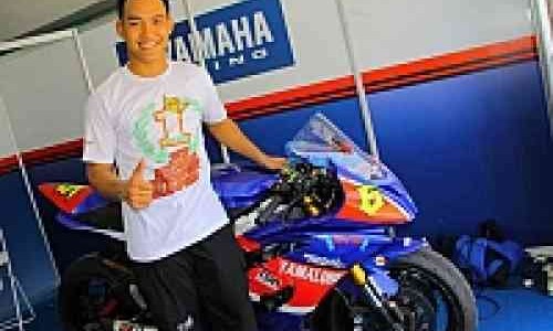 Doni Tata Persembahkan Kado Indah Untuk Yamaha