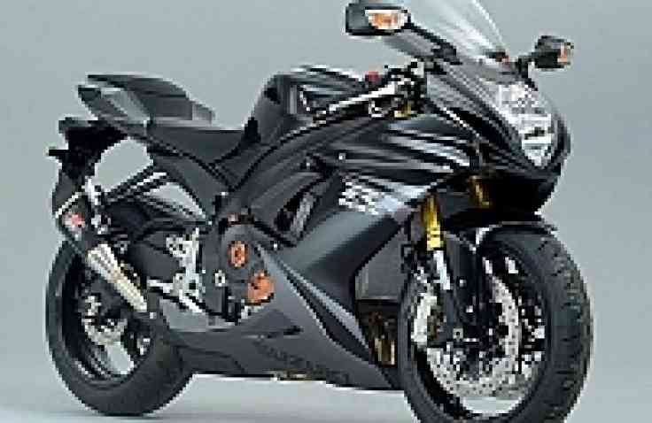 Suzuki GSX-R750 Black, Hanya Ada 25 Unit