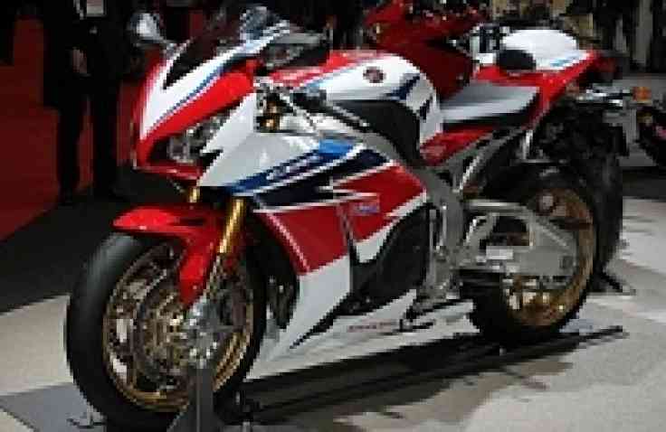 Honda CBR1000RR SP, Supersport Edisi Jalanan