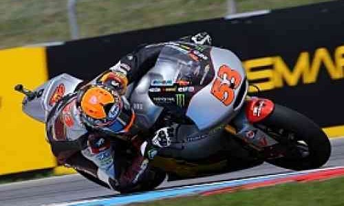  Pole Position Moto2 Brno, Ceko Direbut Esteve Rabat