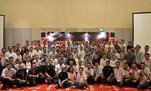 Dealers Meeting Federal Oil 2014 Sukses Digelar