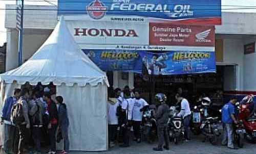 Sumber Jaya Motor, Federal Oil Center di Kawasan Surabaya