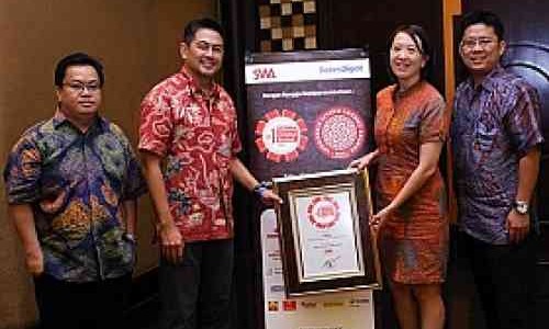 Federal Oil Raih Penghargaan Indonesia Original Brand 2015