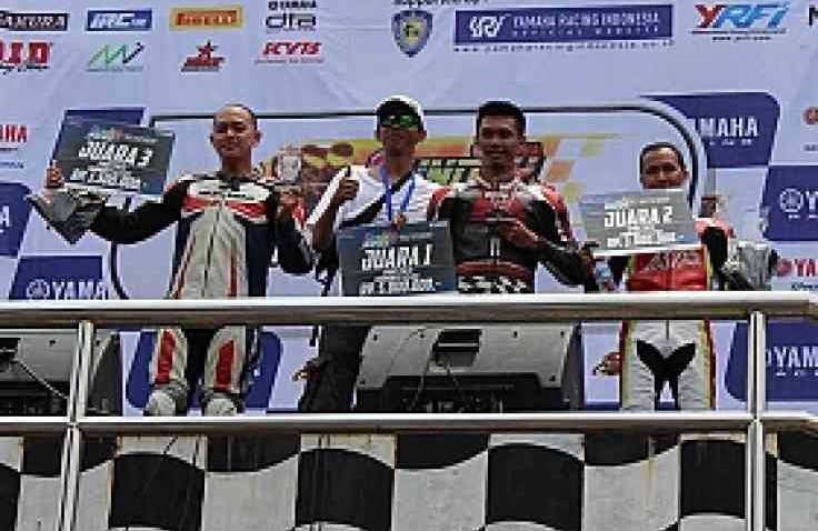 Tampil Perdana Bersama Federal Oil, Fariz Ibrahim Raih Podium di Yamaha Sunday Race