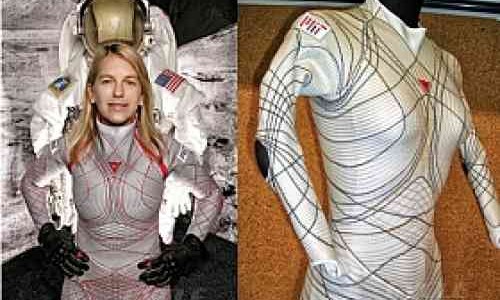 Dainese Ciptakan Baju Astronot