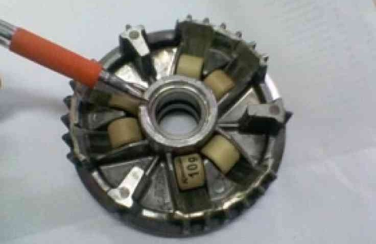 Mungkin Ini Penyebab Motor Matic Kamu Bergetar