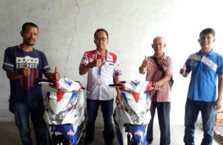 Dua Pemenang Federal Oil Spesial Surprizing Is Back Area Banten Terima Motor Matic