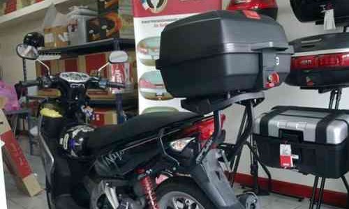 Etika Menggunakan Box Pada Sepeda Motor, Jangan Sekedar Cocok