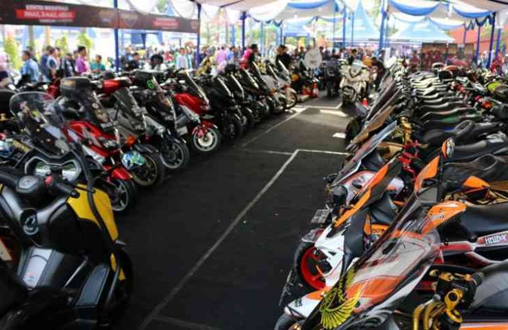 Ratusan MAXI Skutik Yamaha Kumpul di Tangerang, ada apa ya?