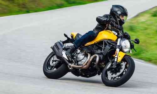 Ducati Monster Ulang Tahun ke-25, Penggunanya Diajak Riding di Sirkuit Perancis