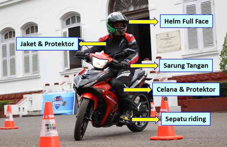 Ini Perlengkapan Riding Yang Wajib Dipakai