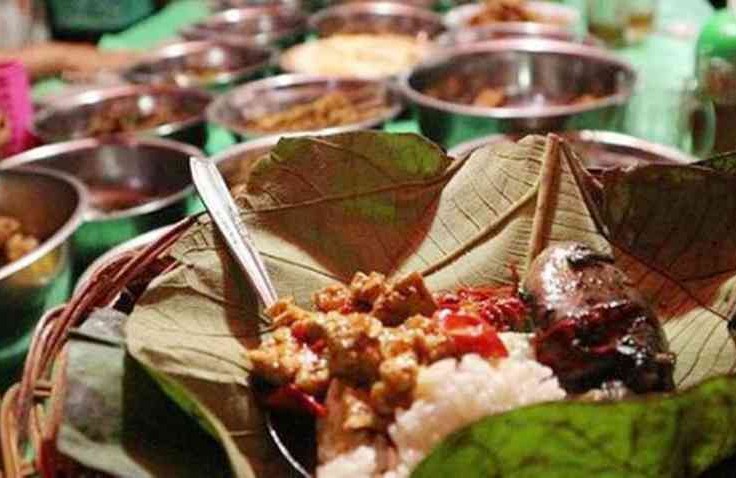 Nasi Jamblang Kuliner Khas Cirebon Pantang Dilewatkan Kalau Ke Cirebon