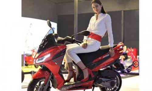 Aprilia SXR 160 2020 Pesaing Baru Yamaha Nmax